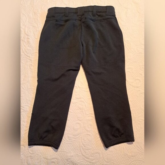 Under Armour women's size small black baseball pants, knee length, EUC - Picture 2 of 4
